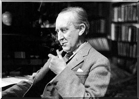 JRR Tolkien: A Life in Books