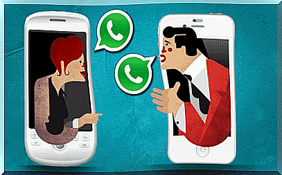 WhatsApp Couple: Sending messages in relationships